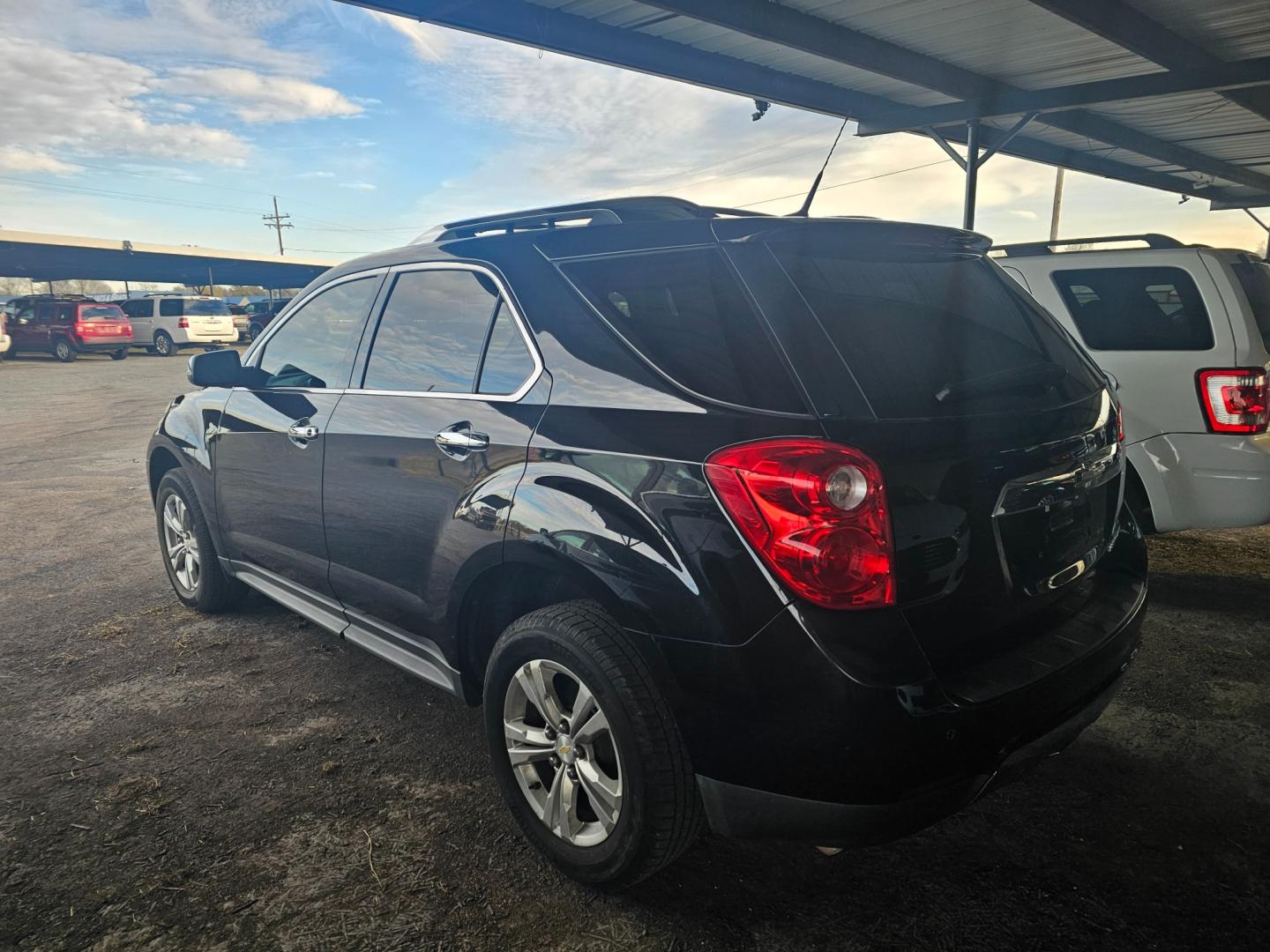 2010 BLACK Chevrolet Equinox LTZ FWD (2CNALFEW2A6) with an 2.4L L4 DOHC 16V engine, 6-Speed Automatic transmission, located at 533 S Seven Points BLVD, Seven Points, TX, 75143, (430) 255-4030, 32.313999, -96.209351 - Photo#3